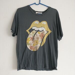 Daydreamer Graphic T Shirt Tee S/M*Gray Rolling Stones Tongue Lips Flower Cotton